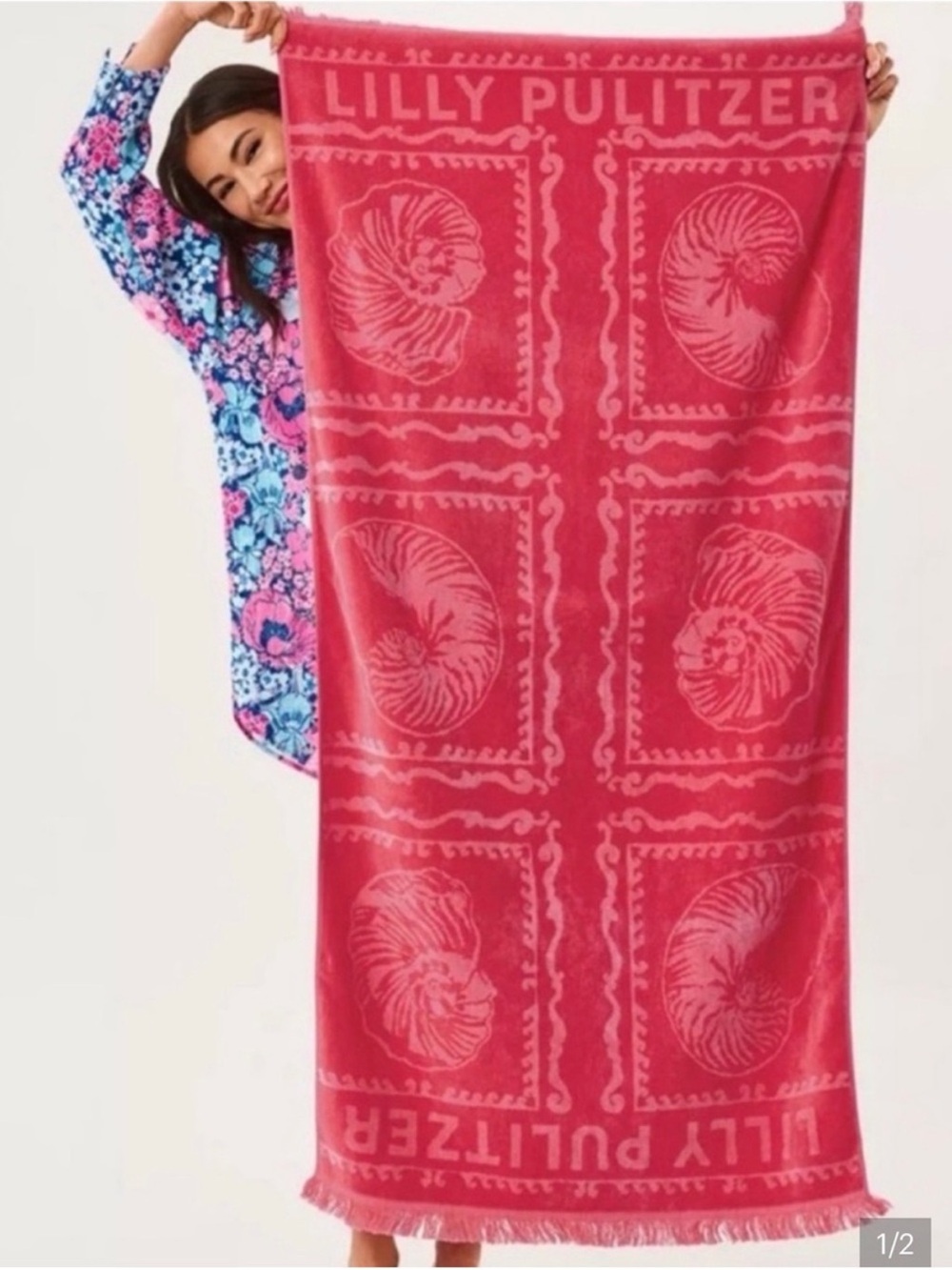 Lilly Pulitzer brand new red Pink Seashell Beach Towel
